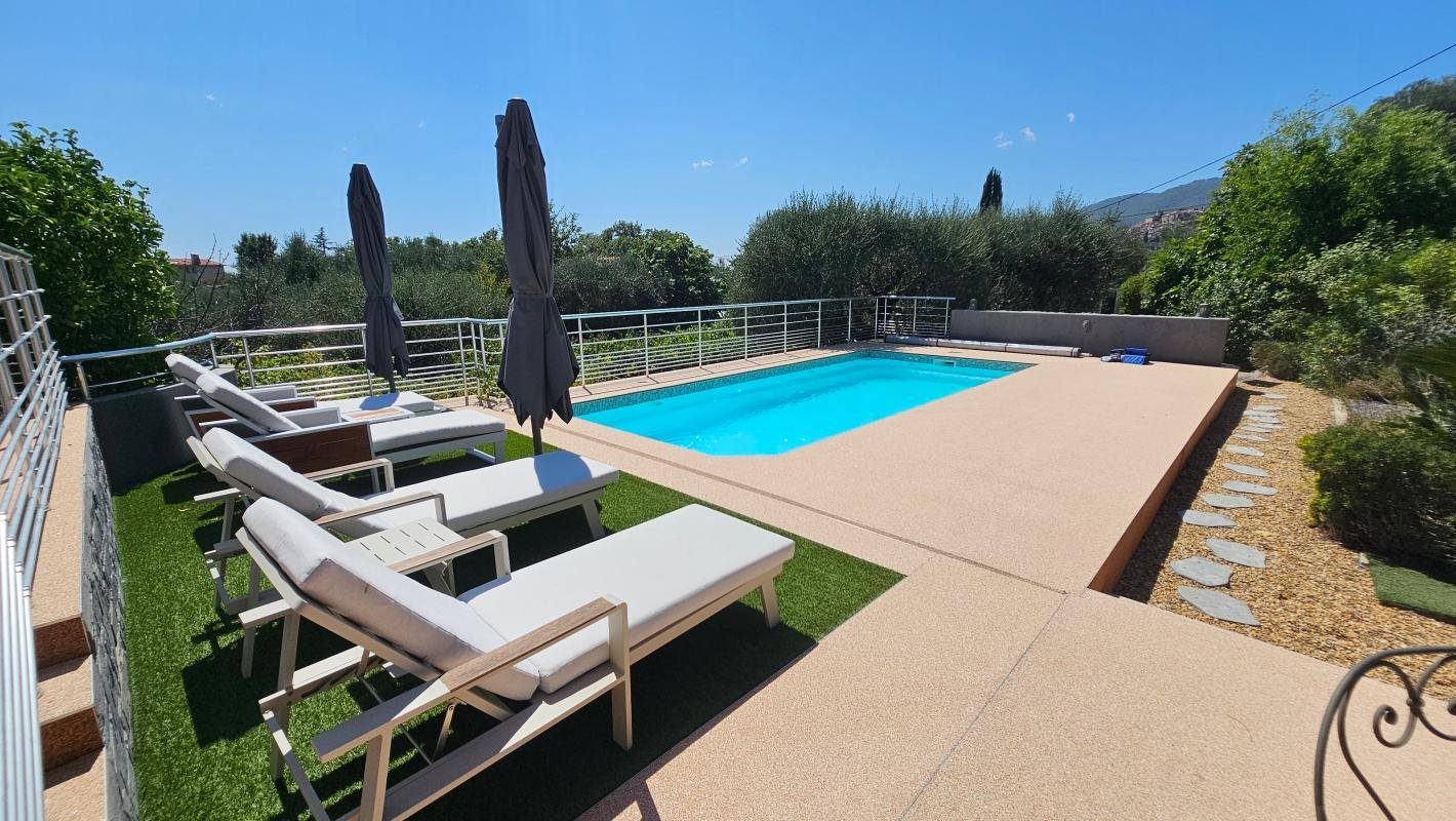 Maison à vendre, 220m², Châteauneuf-Grasse