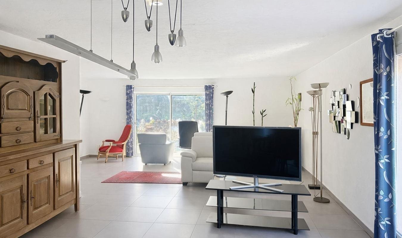 Maison à vendre, 184m², Roquefort-les-Pins