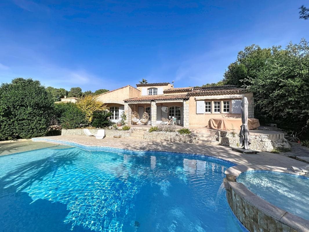 Maison à vendre, 200m², Roquefort-les-Pins
