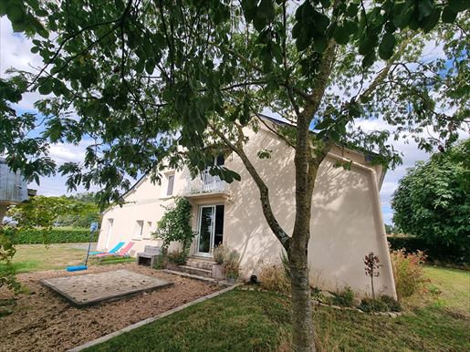 Maison 5 pièces 140 m² · à Précey · 140 m² · 246 220 €