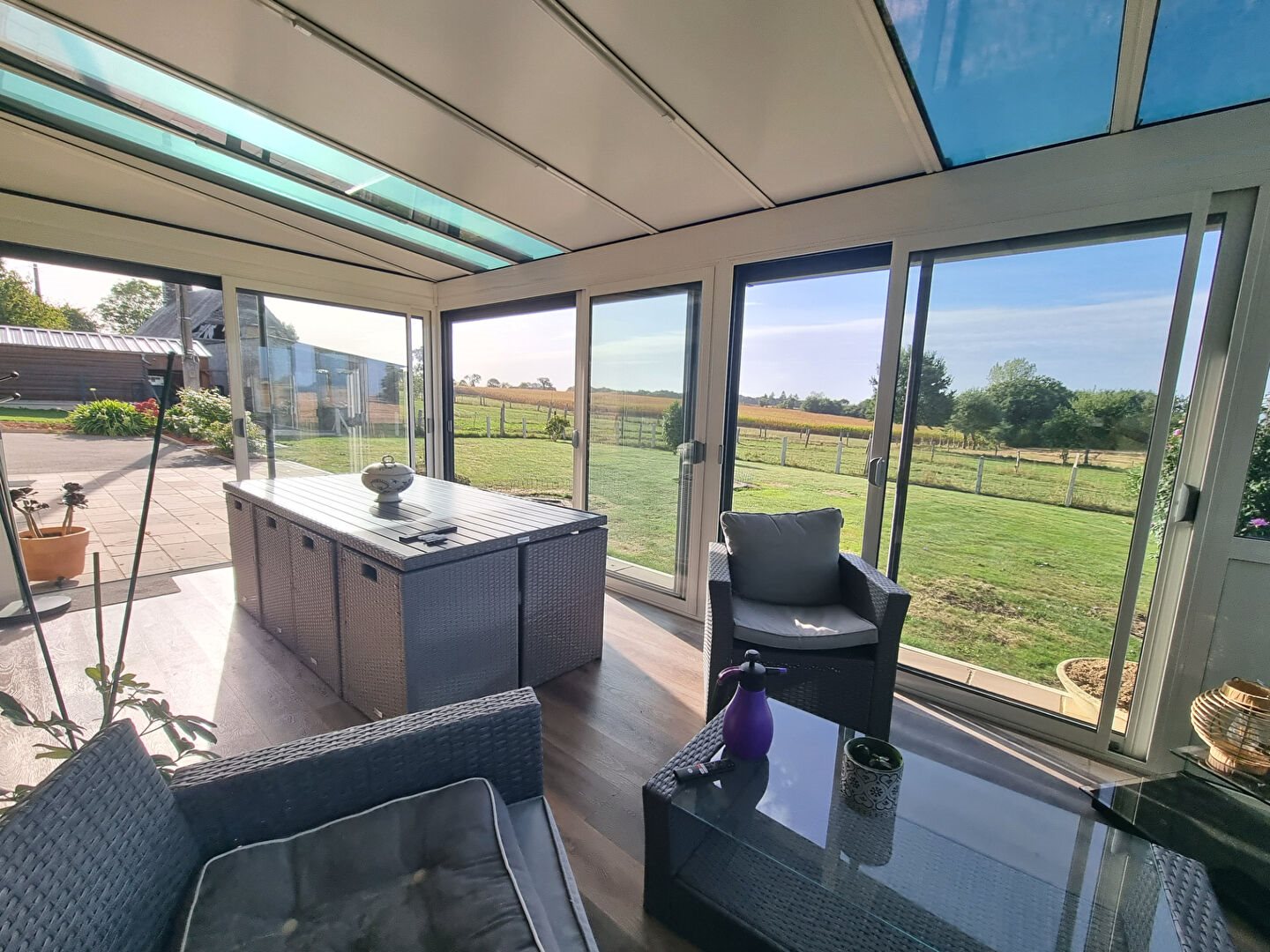 Maison à vendre, 144m², Saint-Ovin