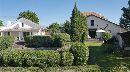 Port-de-Lanne 545m²