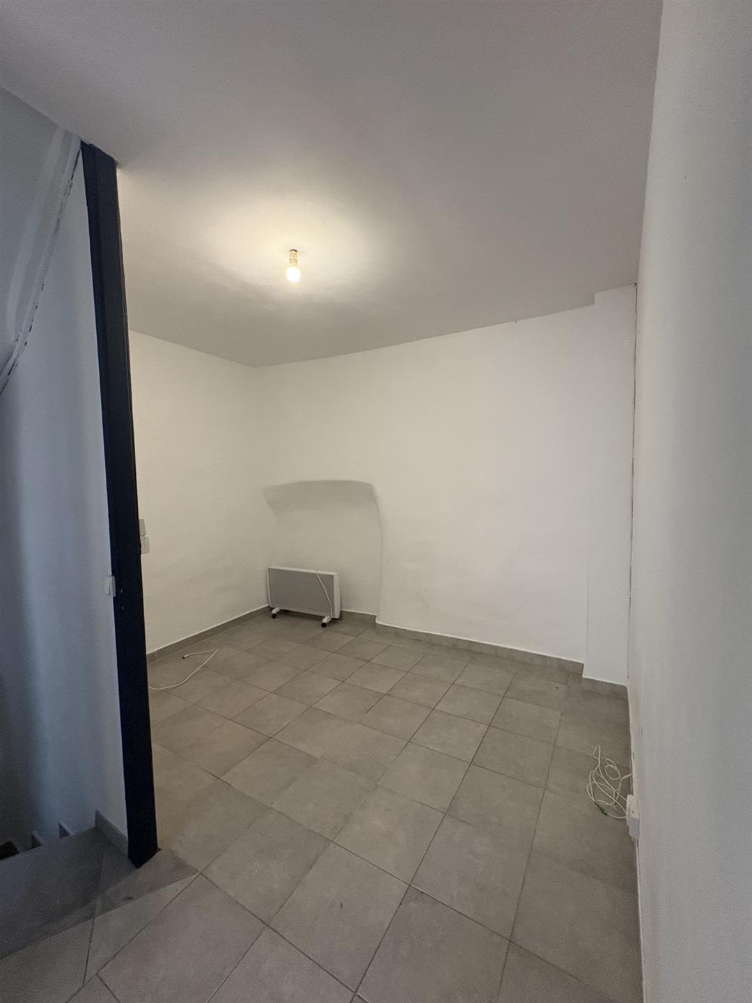 Maison à vendre, 33m², Bessan