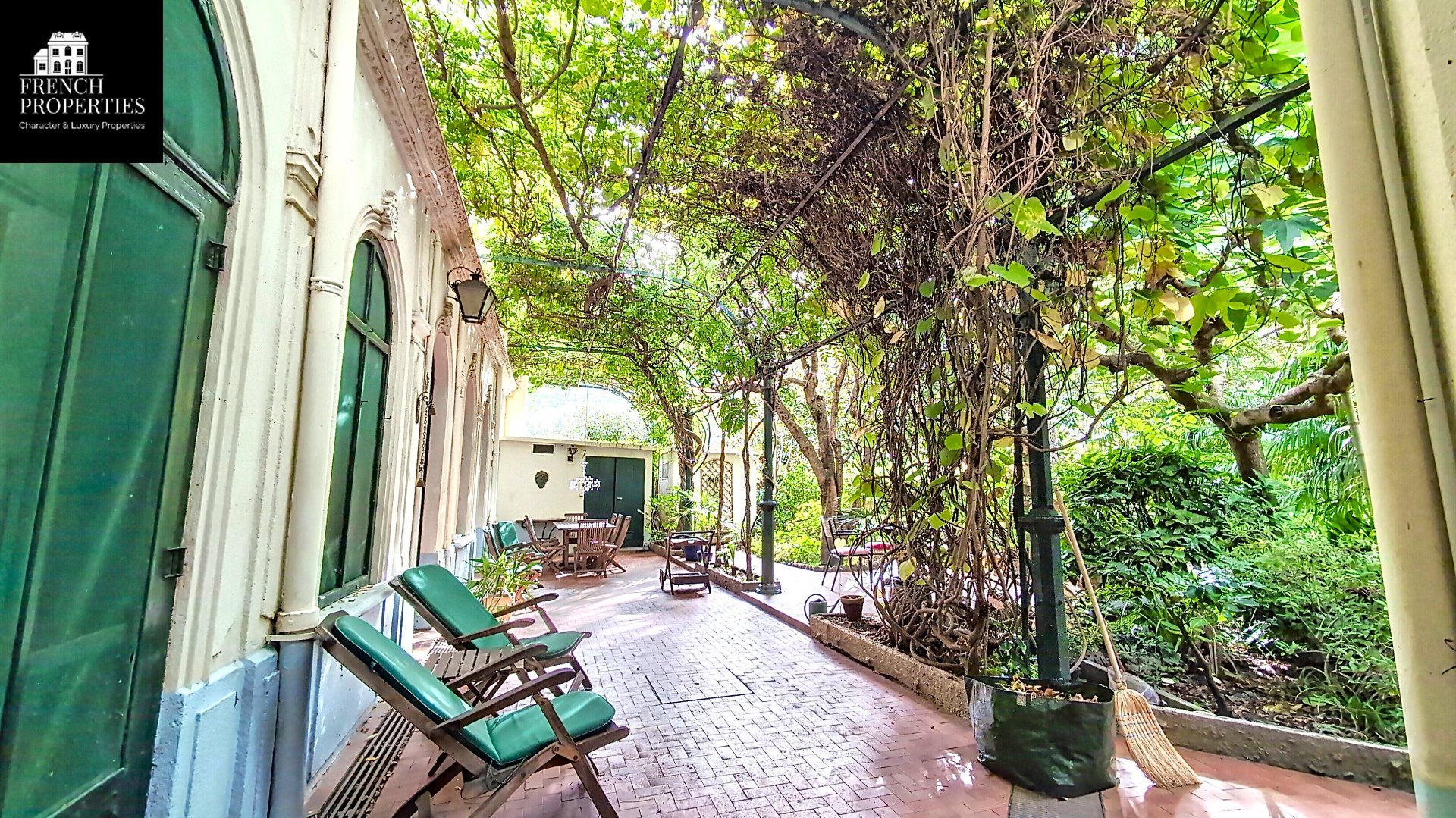Maison à vendre, 252m², Arles-sur-Tech