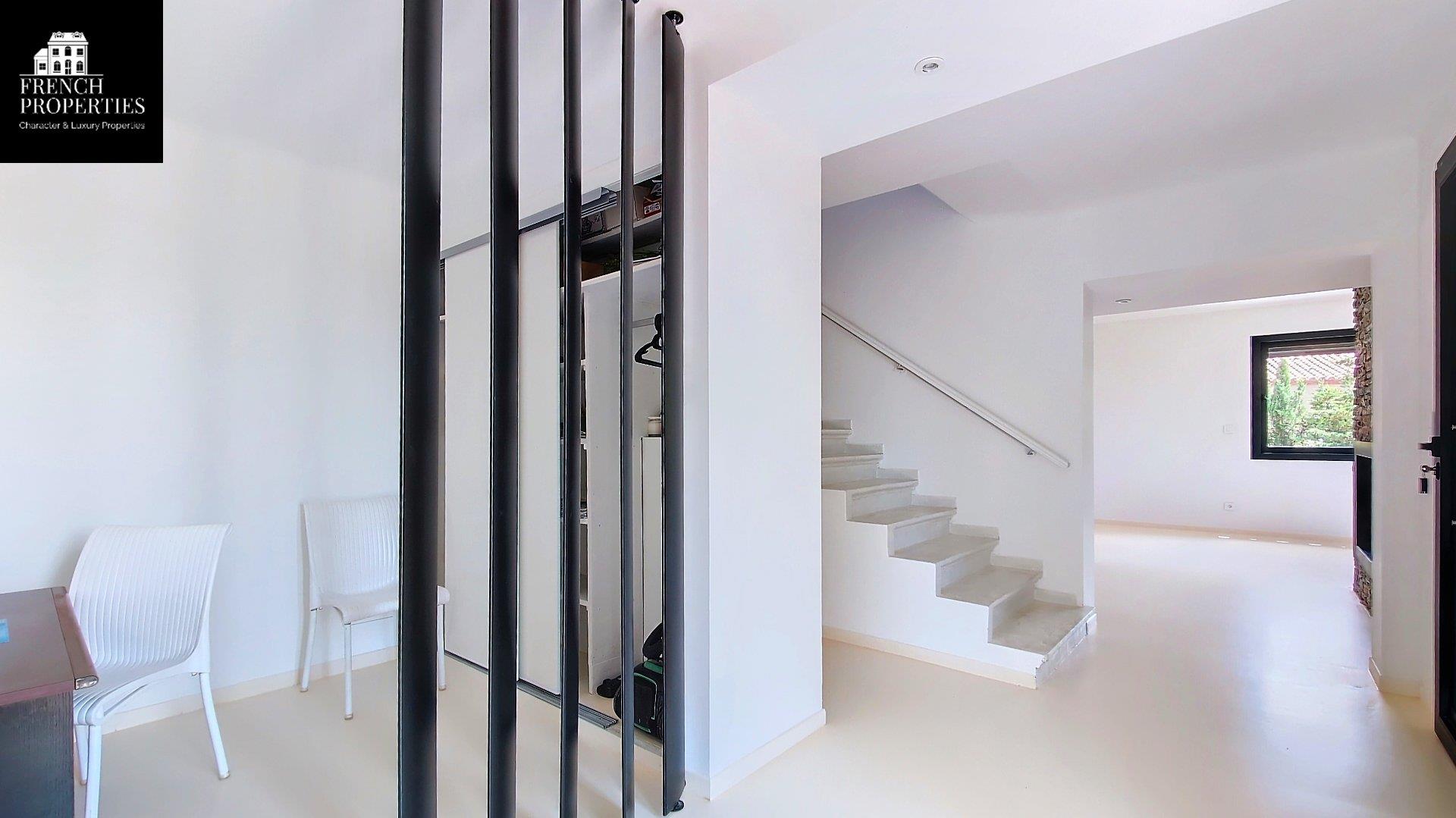 Maison à vendre, 185m², Montesquieu-des-Albères
