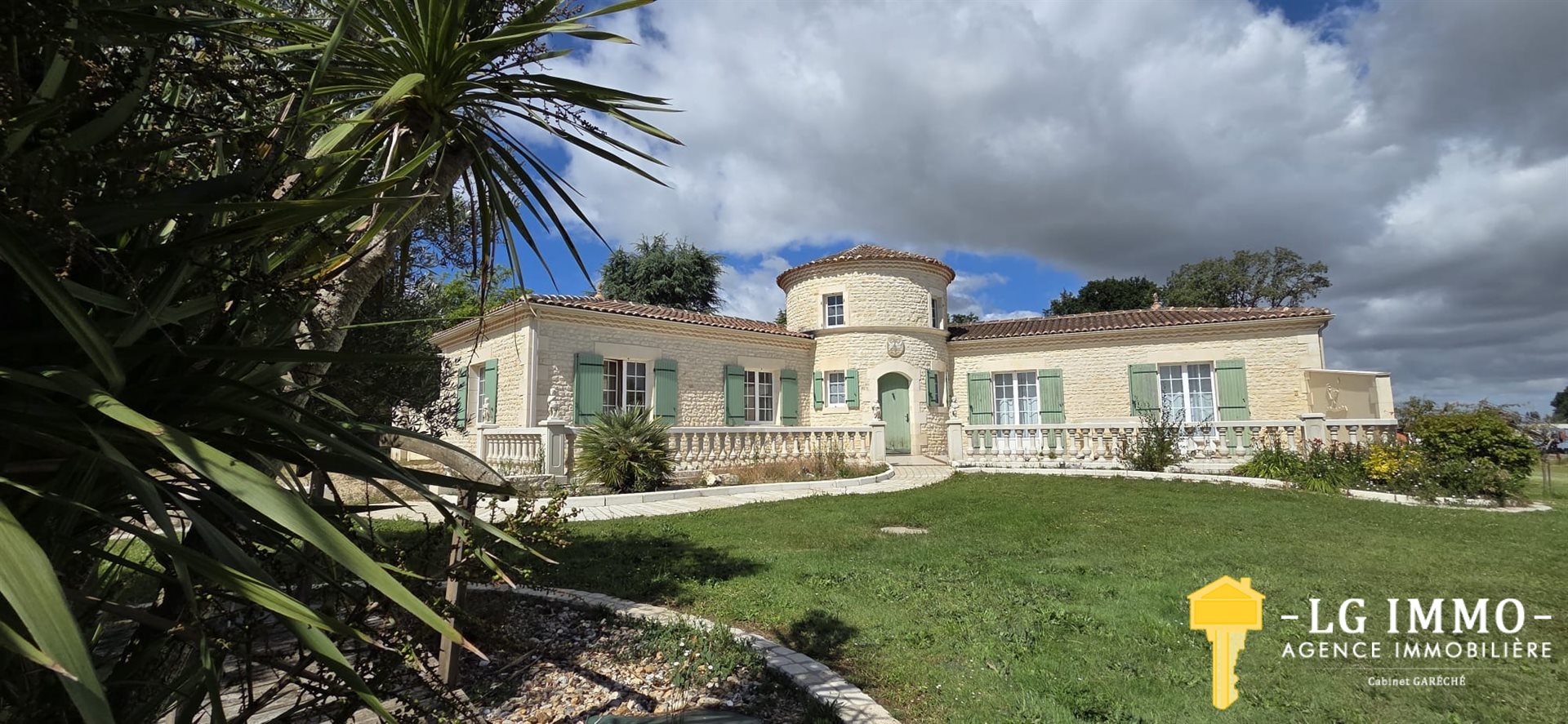 Maison à vendre, 197m², Saint-André-de-Lidon