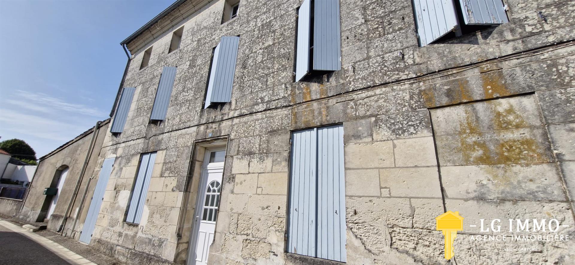 Maison à vendre, 136m², Saint-Fort-sur-Gironde