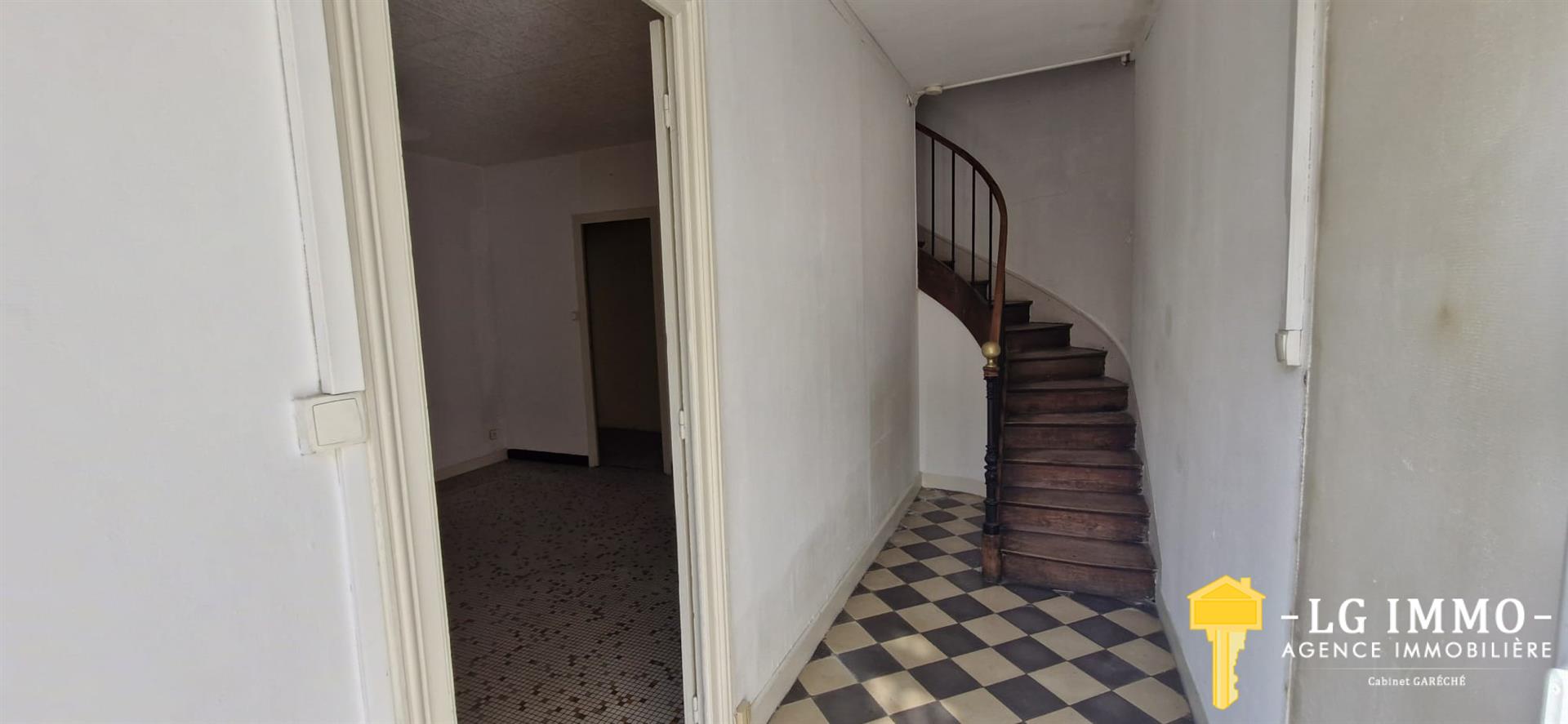 Maison à vendre, 136m², Saint-Fort-sur-Gironde