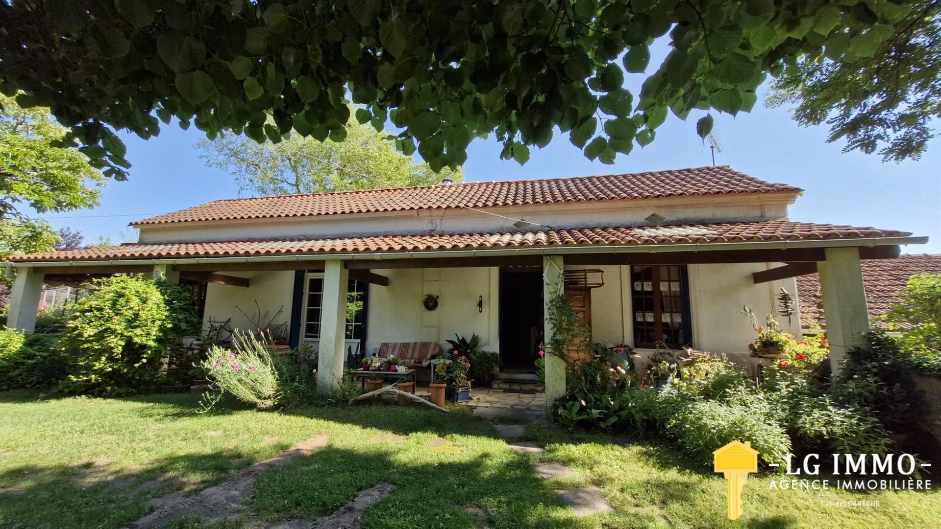 Maison à vendre, 101m², Boutenac-Touvent