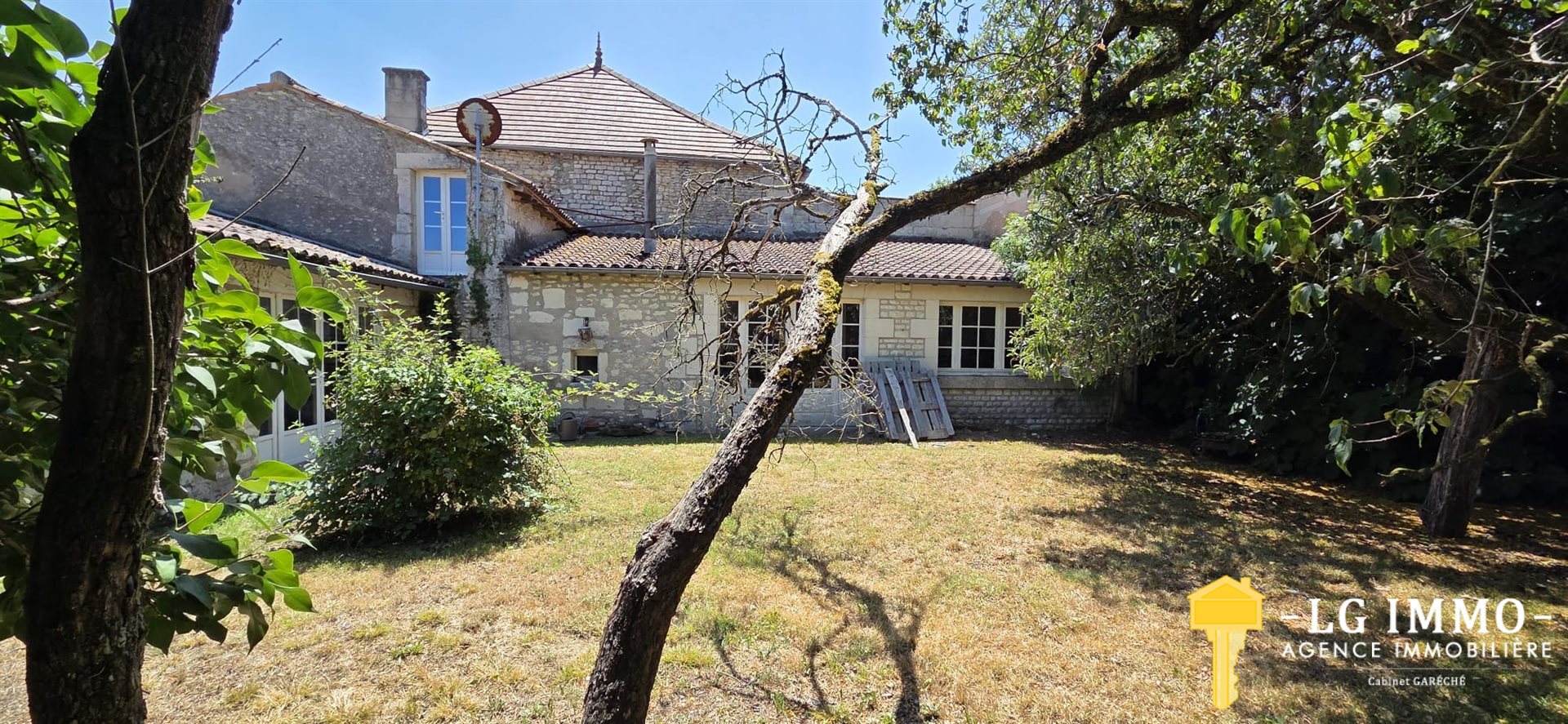 Maison à vendre, 88m², Saint-Dizant-du-Gua
