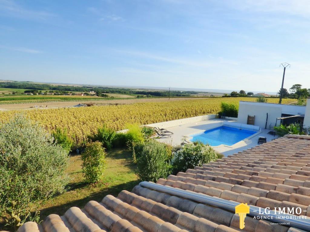 Maison à vendre, 147m², Saint-Fort-sur-Gironde