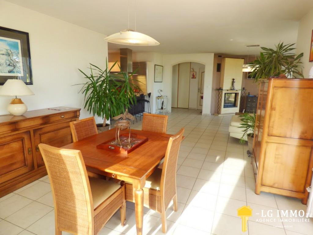 Maison à vendre, 147m², Saint-Fort-sur-Gironde