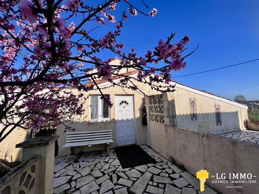 Maison 5 pièces 110 m² · à Brie-sous-Mortagne · 110 m² · 98 000 €