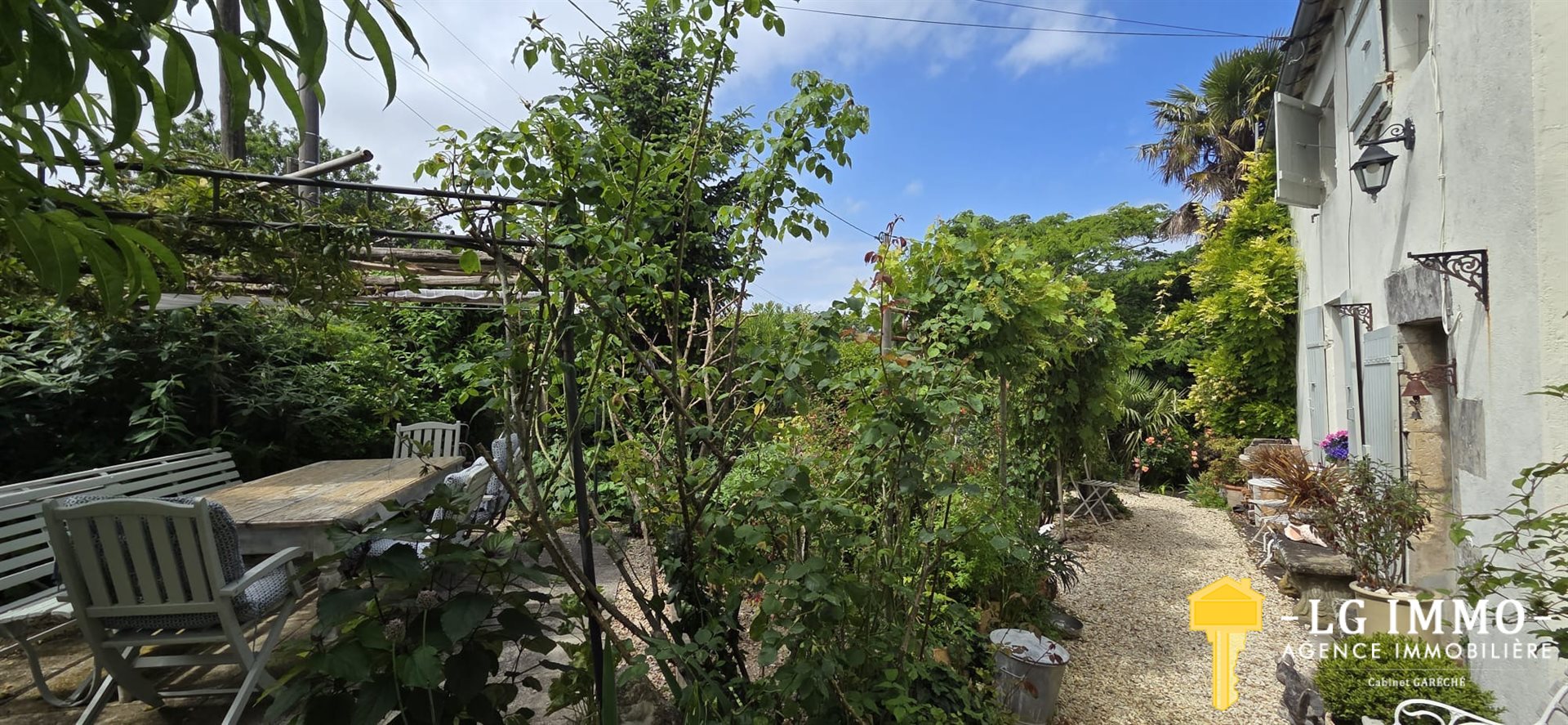 Maison à vendre, 238m², Saint-Thomas-de-Conac