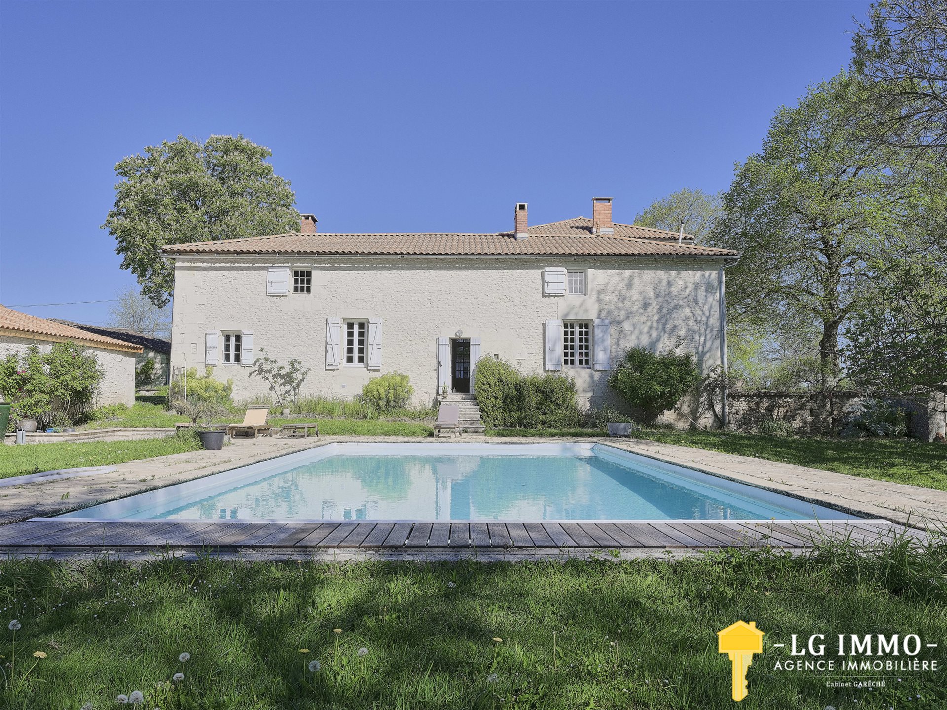 Maison à vendre, 535m², Saint-Fort-sur-Gironde