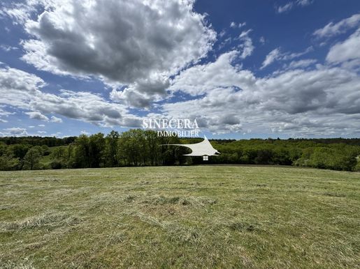 Terrain 2500 m² · à Pontours · 31 800 €