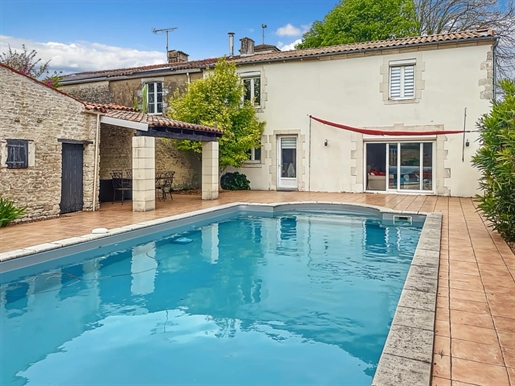 Maison 5 pièces 155 m² · à La Rochelle · 155 m² · 598 000 €