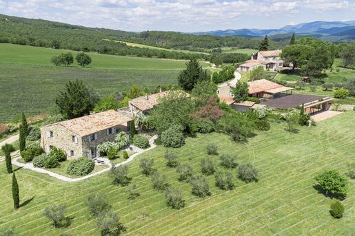 Maison 1200 m² · à Oppedette · 1 200 m² · 9 900 000 €