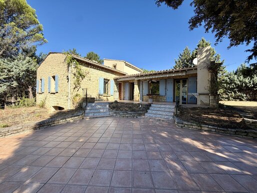 Maison 4 pièces 105 m² · à Puyvert · 105 m² · 650 000 €