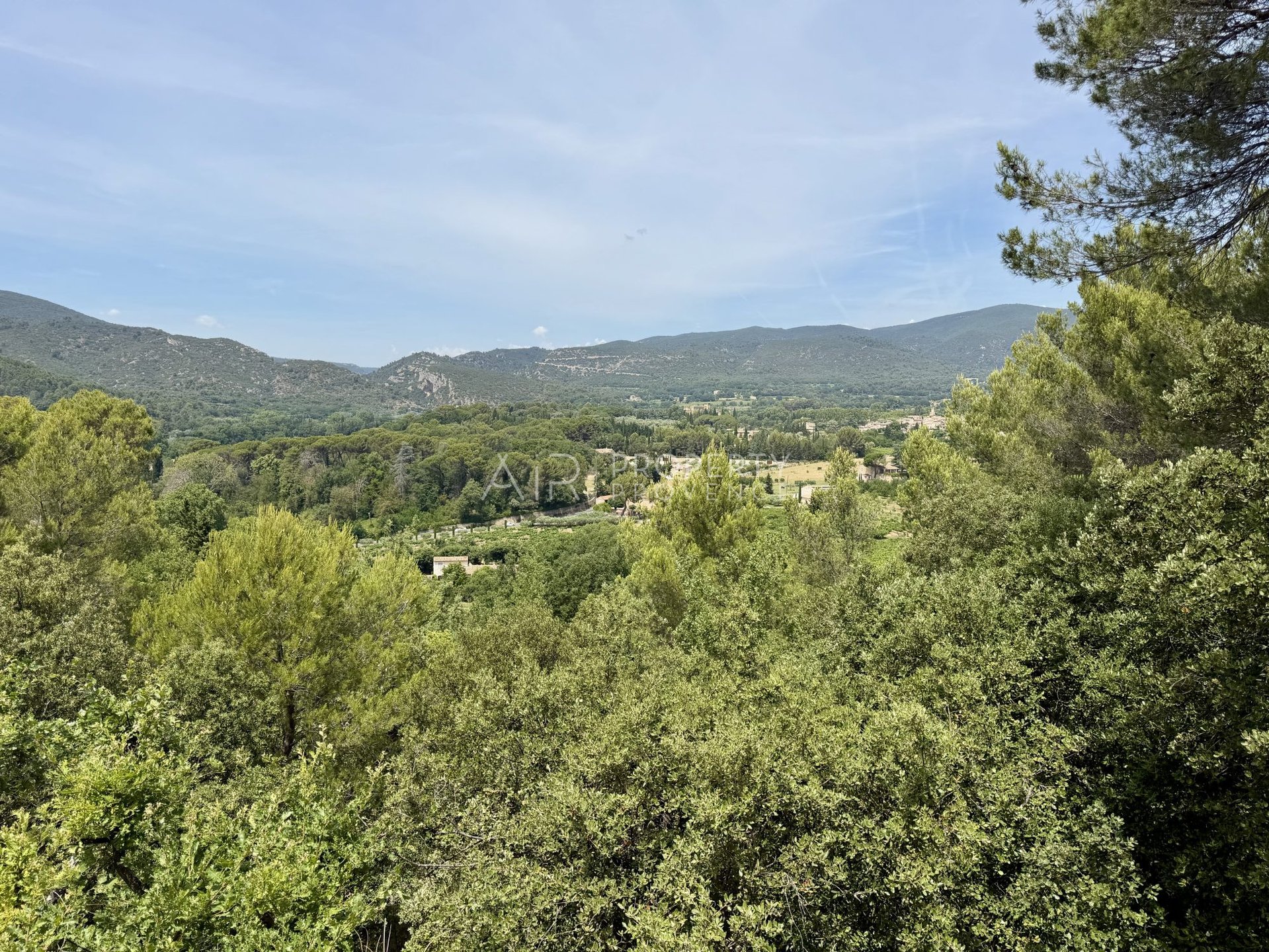 Buildable Plot of Land in Lourmarin - Plus