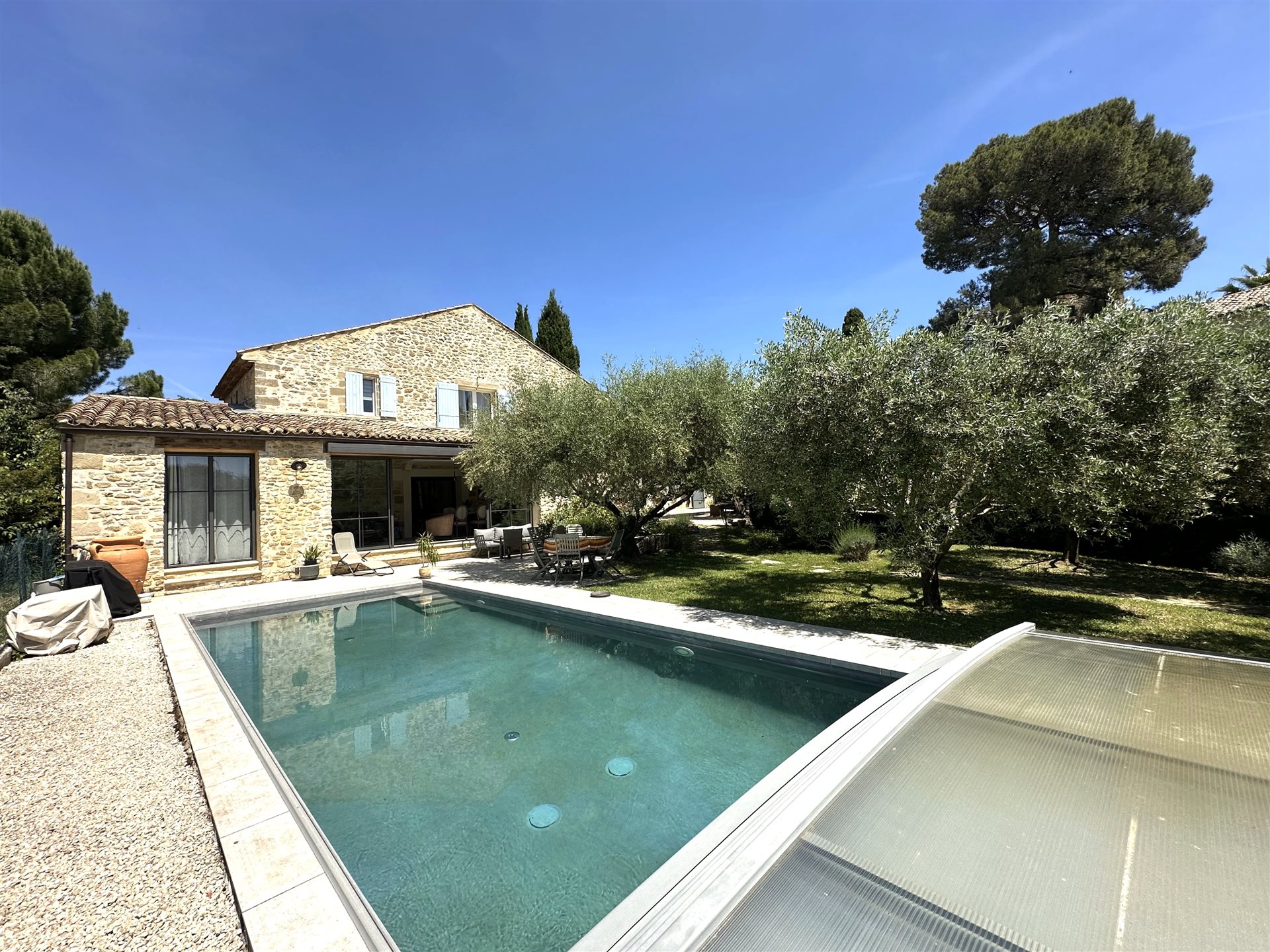 Maison à vendre, 170m², Uzès