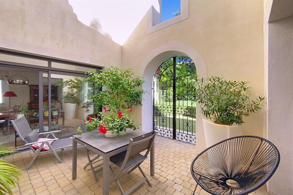 Maison à vendre, 167m², Nîmes
