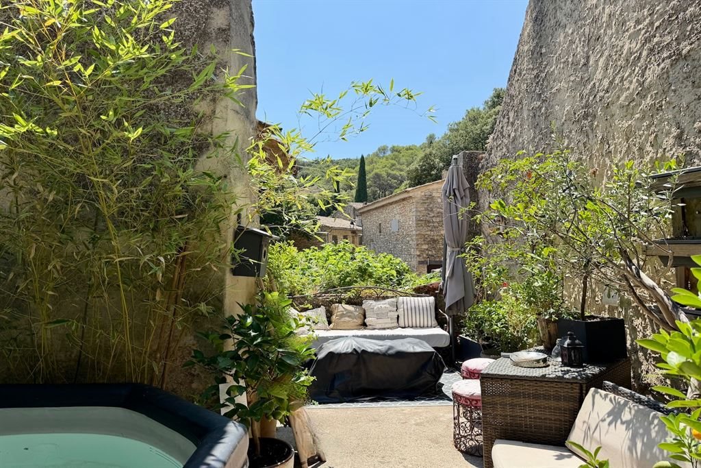 Maison à vendre, 240m², La Roque-sur-Cèze