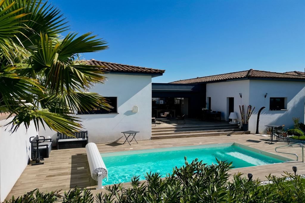 Maison à vendre, 168m², Nîmes