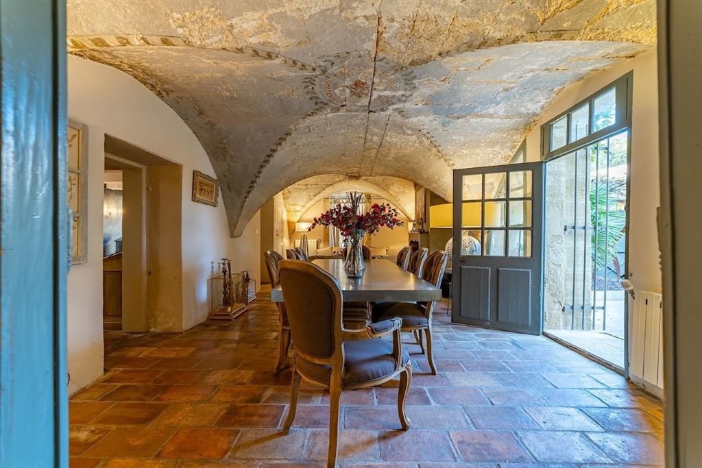 Maison à vendre, 400m², Uzès