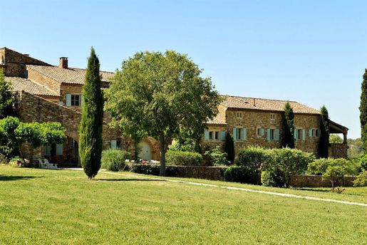 Maison 14 pièces 300 m² · à Uzès · 300 m² · 1 975 000 €