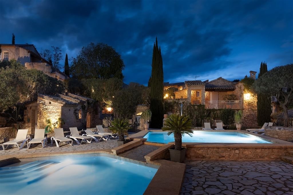 Maison à vendre, 2500m², Uzès