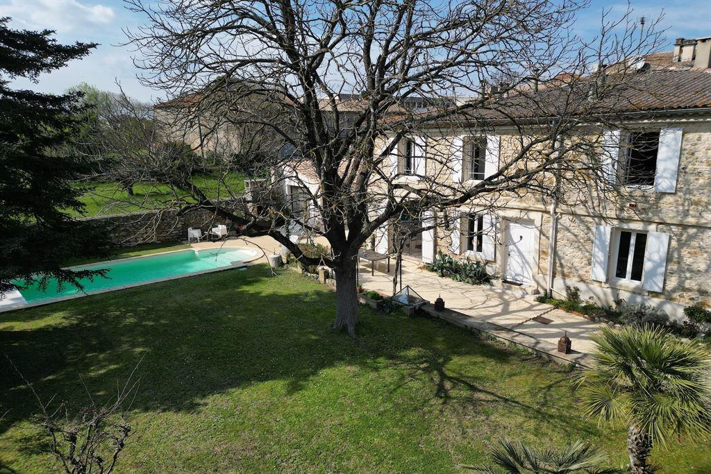 Maison à vendre, 320m², Uzès
