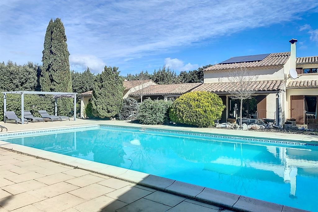 Maison à vendre, 223m², Uzès
