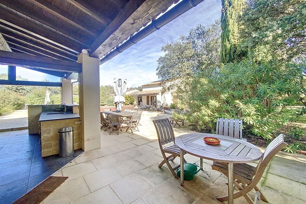Maison à vendre, 223m², Uzès