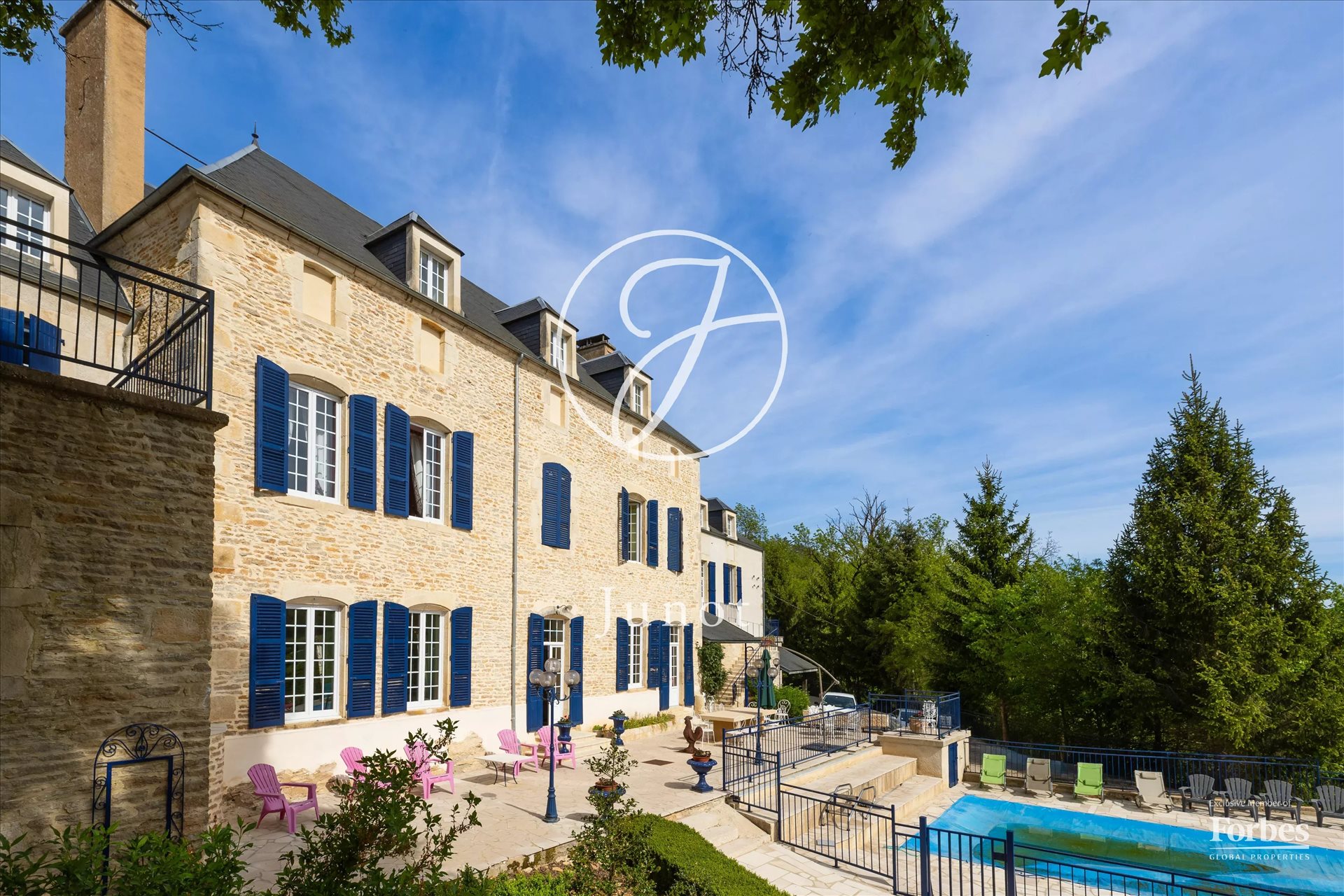 Maison à vendre, 742m², Avallon
