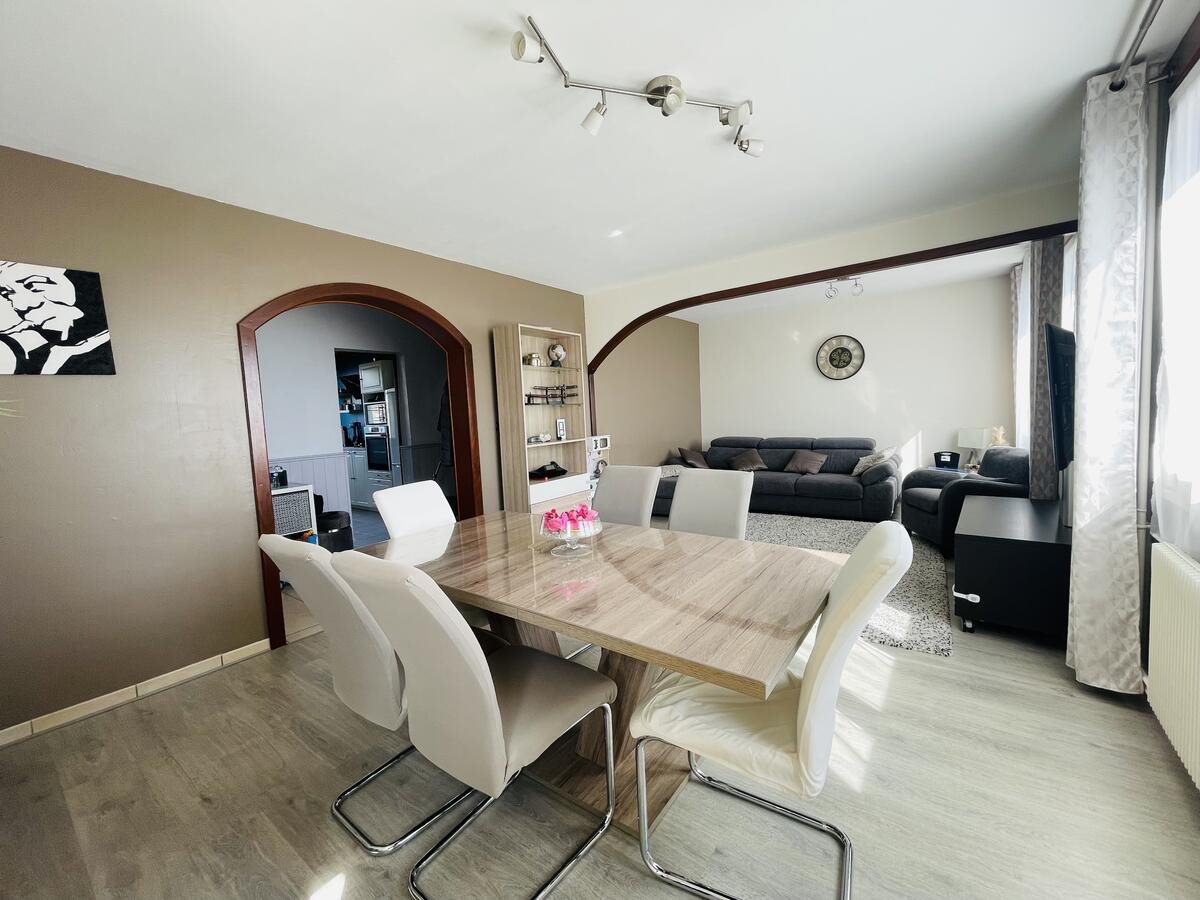 Appartement à vendre, 73m², Pont-de-Chéruy