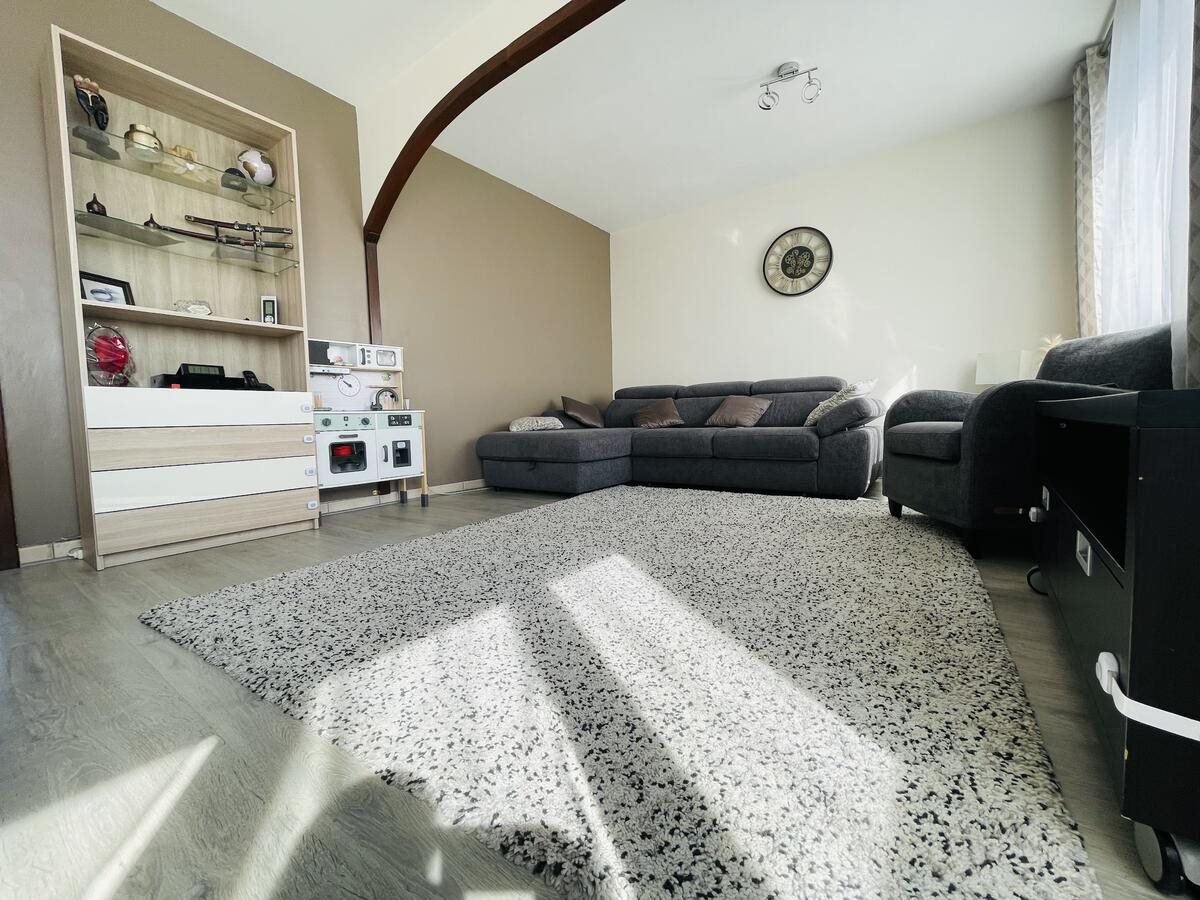 Appartement à vendre, 73m², Pont-de-Chéruy