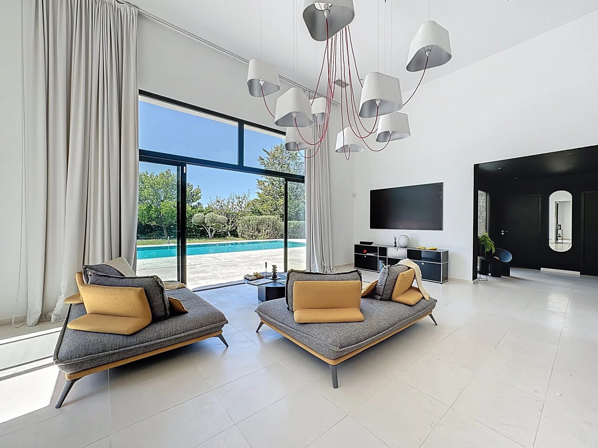 Maison à vendre, 225m², Roquefort-les-Pins