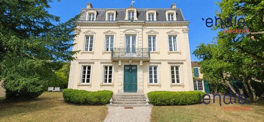 Maison 10 pièces 350 m² · à Marciac · 350 m² · 595 000 €