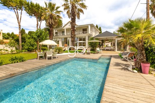 Maison 9 pièces 283 m² · à Montpellier · 283 m² · 1 590 000 €
