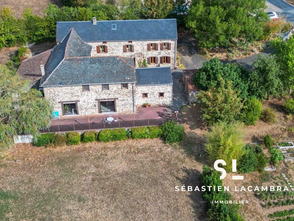 Maison à vendre, 373m², Saint-Cirgue