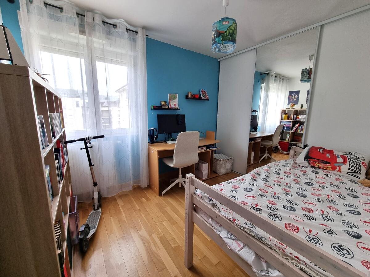 Appartement à vendre, 96m², Décines-Charpieu