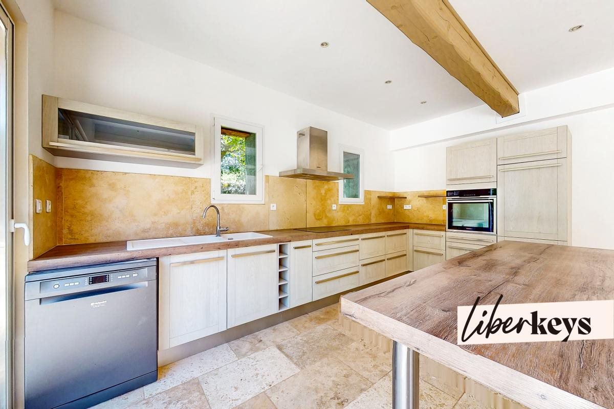Maison à vendre, 214m², Draguignan