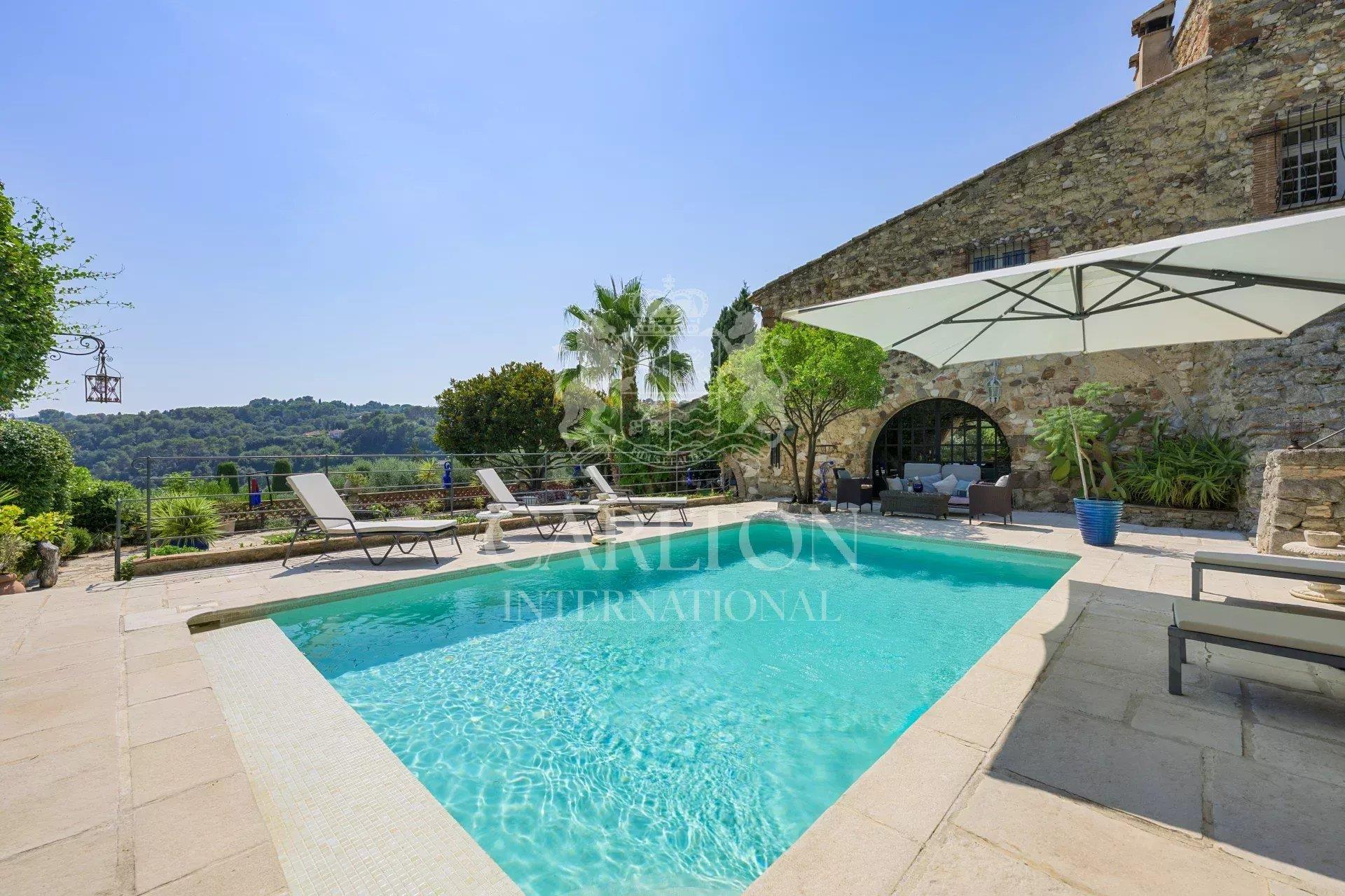 Maison à vendre, 386m², Biot