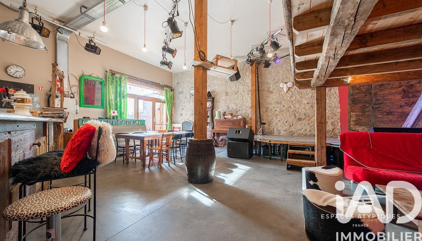 Maison à vendre, 345m², Lescheraines