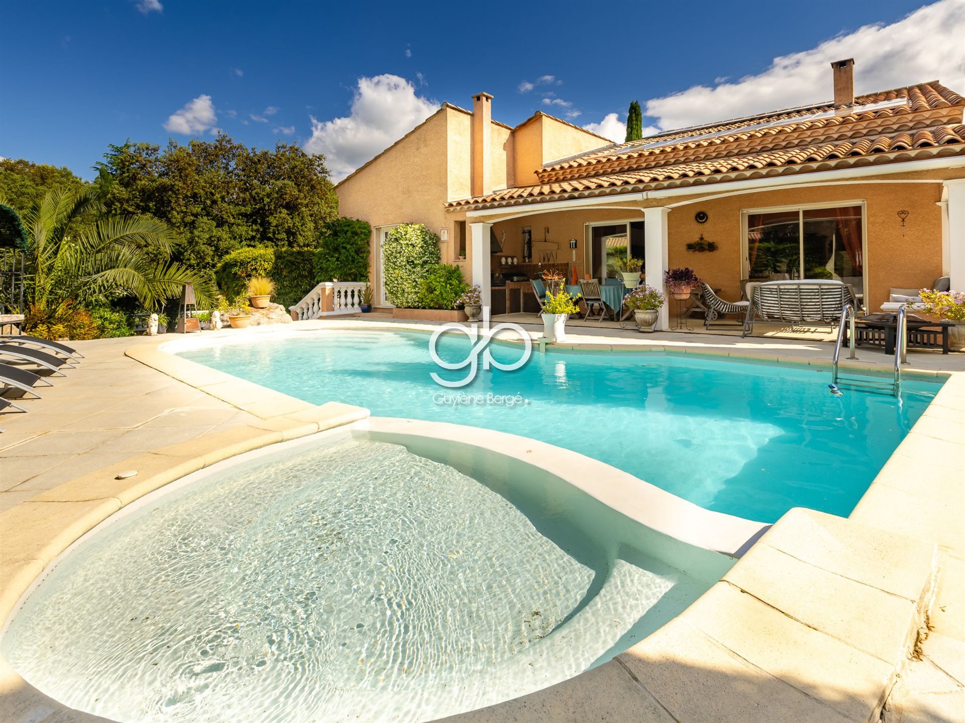 Maison à vendre, 225m², Beaulieu