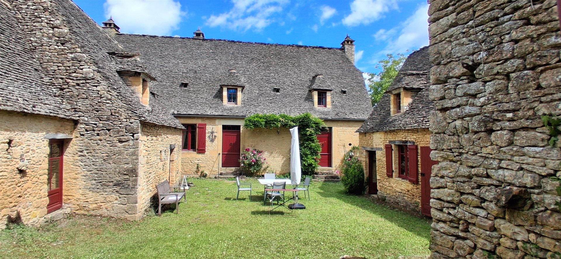 Property with character with dependencies and land, Valojoulx 24590 - Vue 2