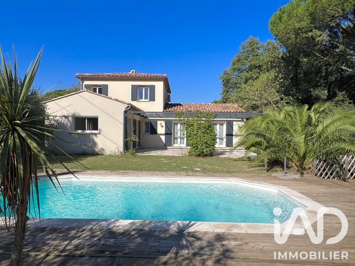Maison 5 pièces 132 m² · à Saint-Paulet-de-Caisson · 132 m² · 367 500 €
