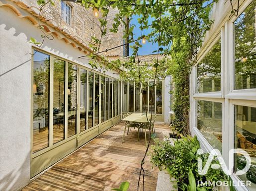 Appartement 4 pièces 92 m² · à Saint-Rémy-de-Provence · 92 m² · 380 000 €