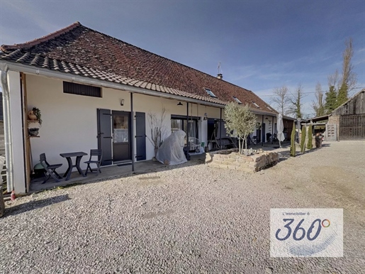 7 pièces 192 m² · à Louhans · 192 m² · 299 000 €